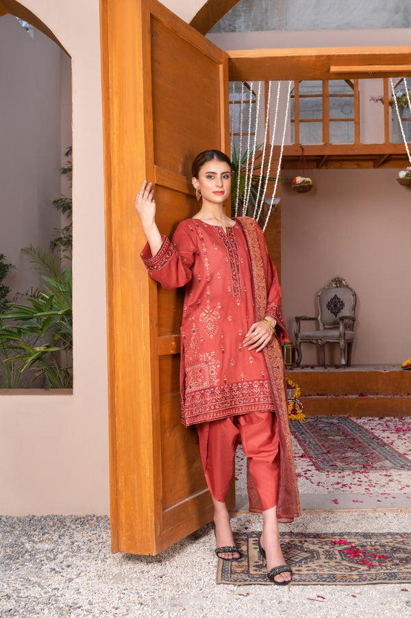 3 Pcs lawn embroidered suit